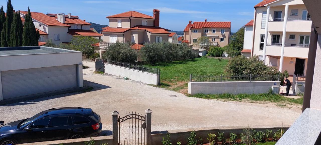 Apartments Vukalovic 2 梅杜林 外观 照片